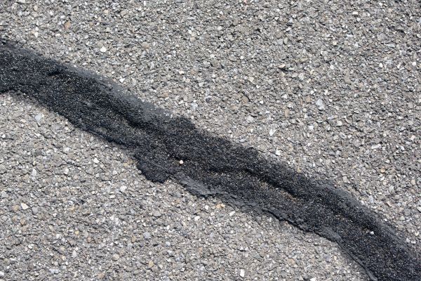 Driveway Crack Sealing in Nashville
