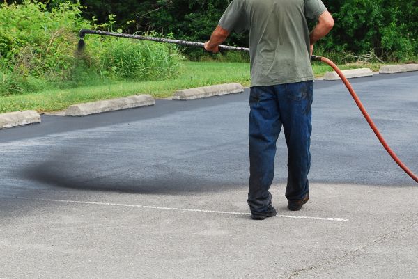 Lot Sealcoating in Nashville