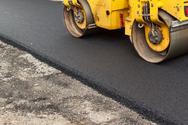 Asphalt Driveway Resurfacing in Nashville