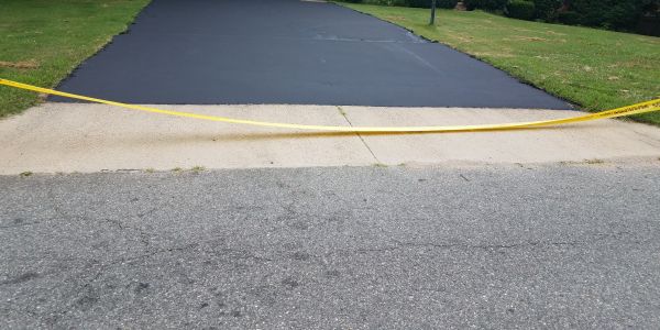 Driveway Sealcoating in Nashville